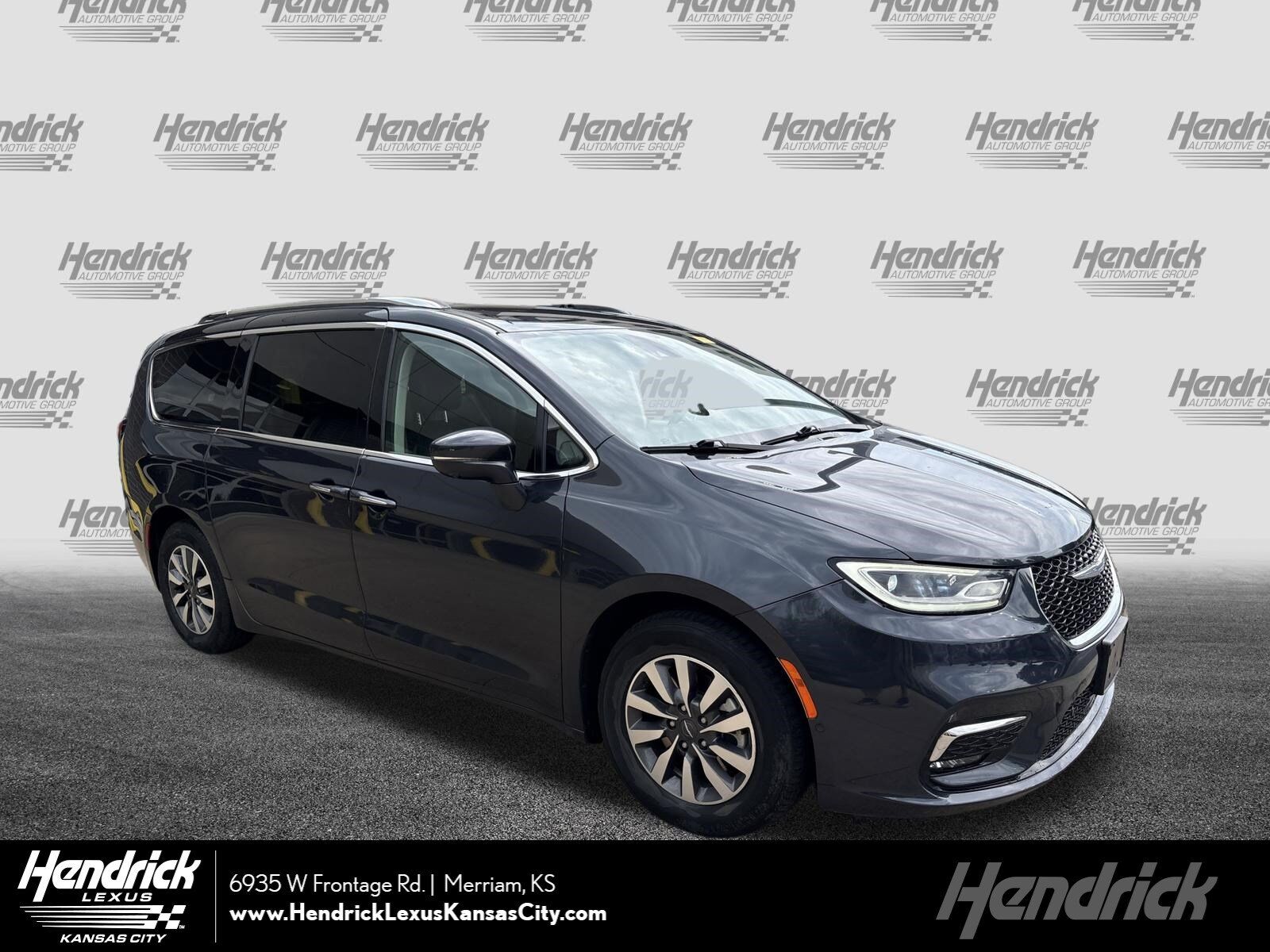 2021 CHRYSLER Pacifica