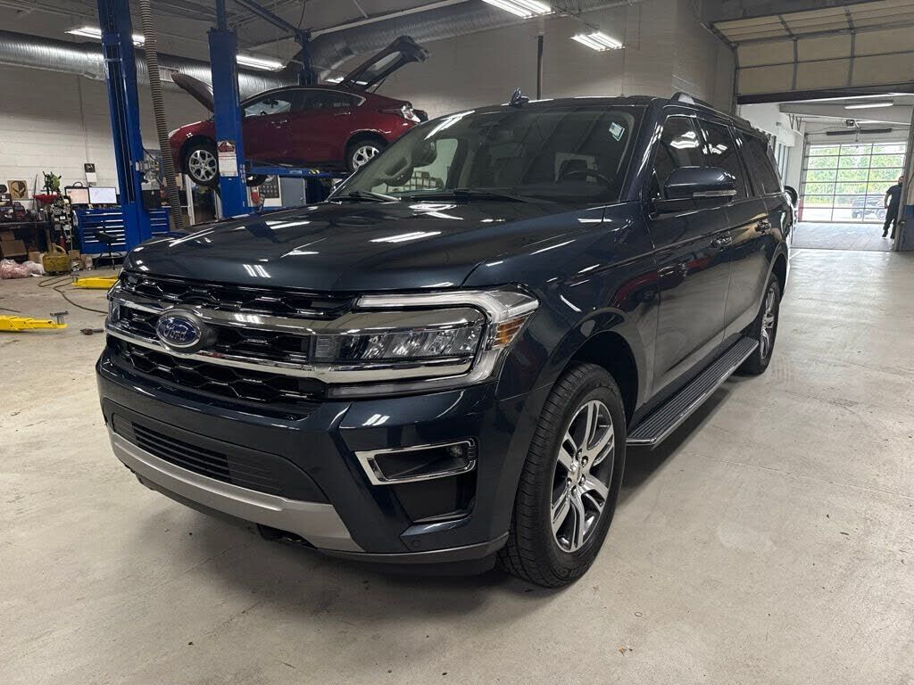 2023 FORD Expedition
