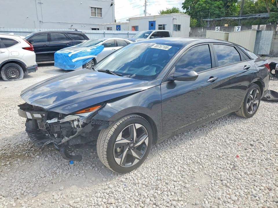 2023 HYUNDAI Elantra