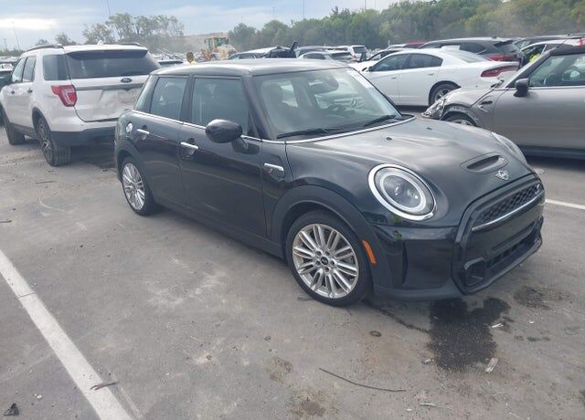 2024 MINI Hardtop