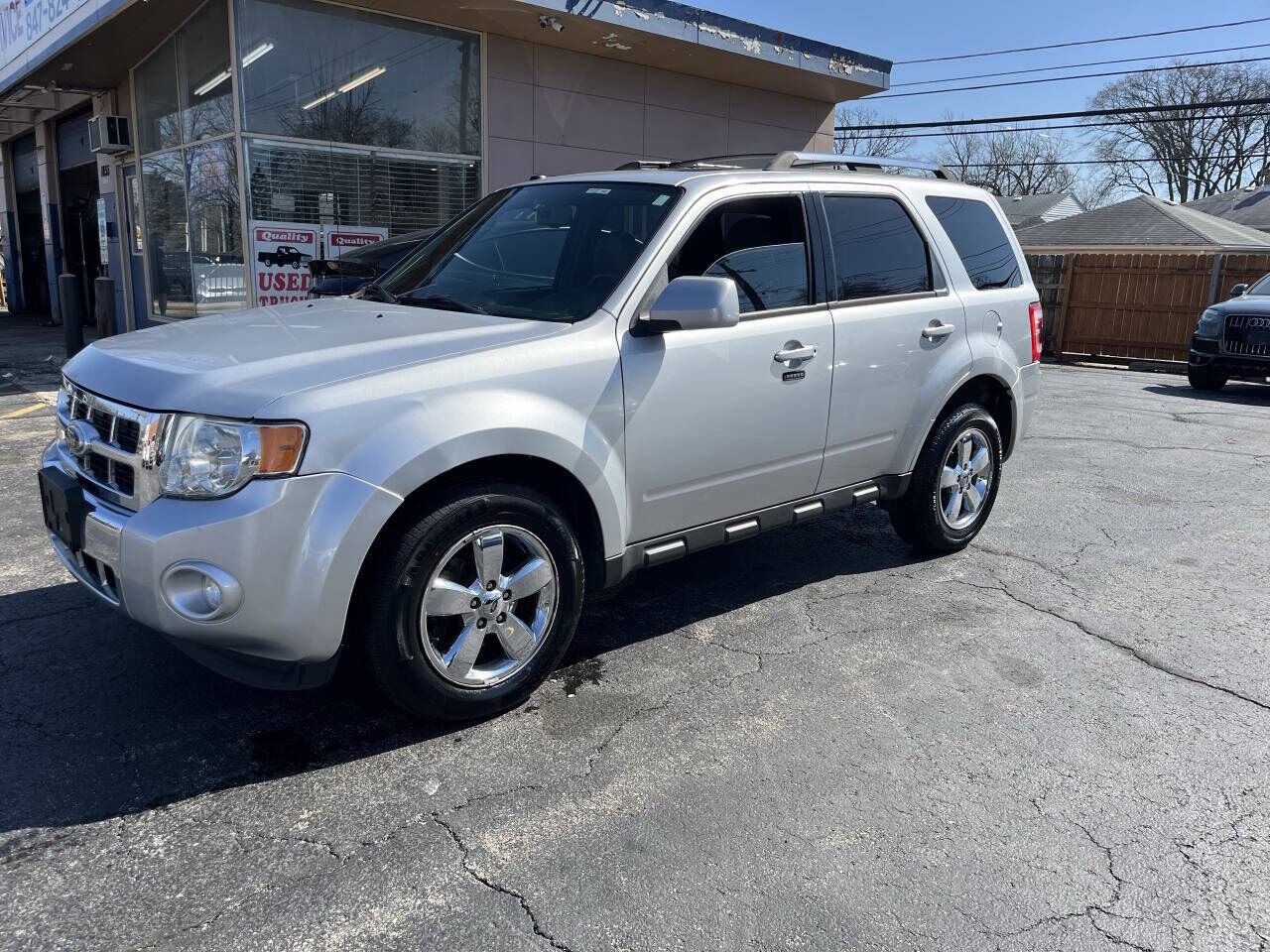 2011 FORD Escape