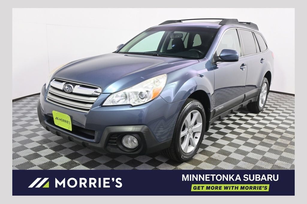 2013 SUBARU Outback