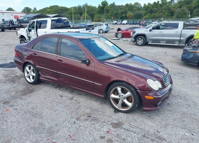 2006 MERCEDES-BENZ C-Class