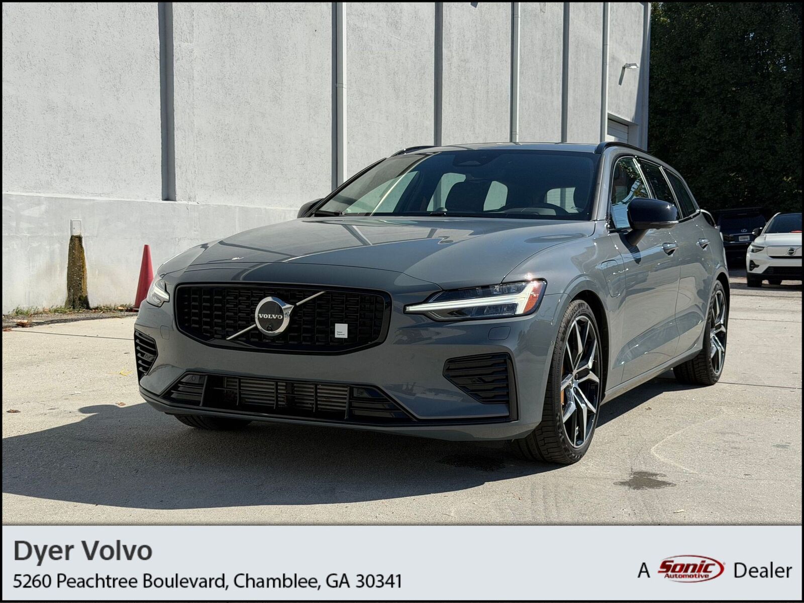 2024 VOLVO V60