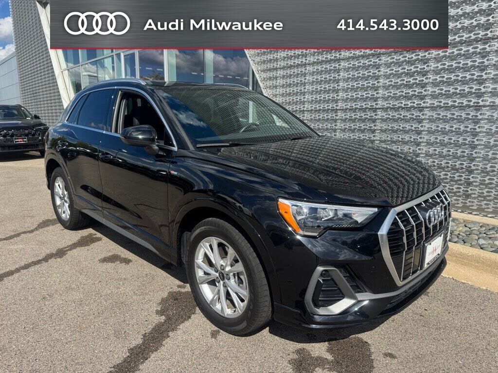 2022 AUDI Q3