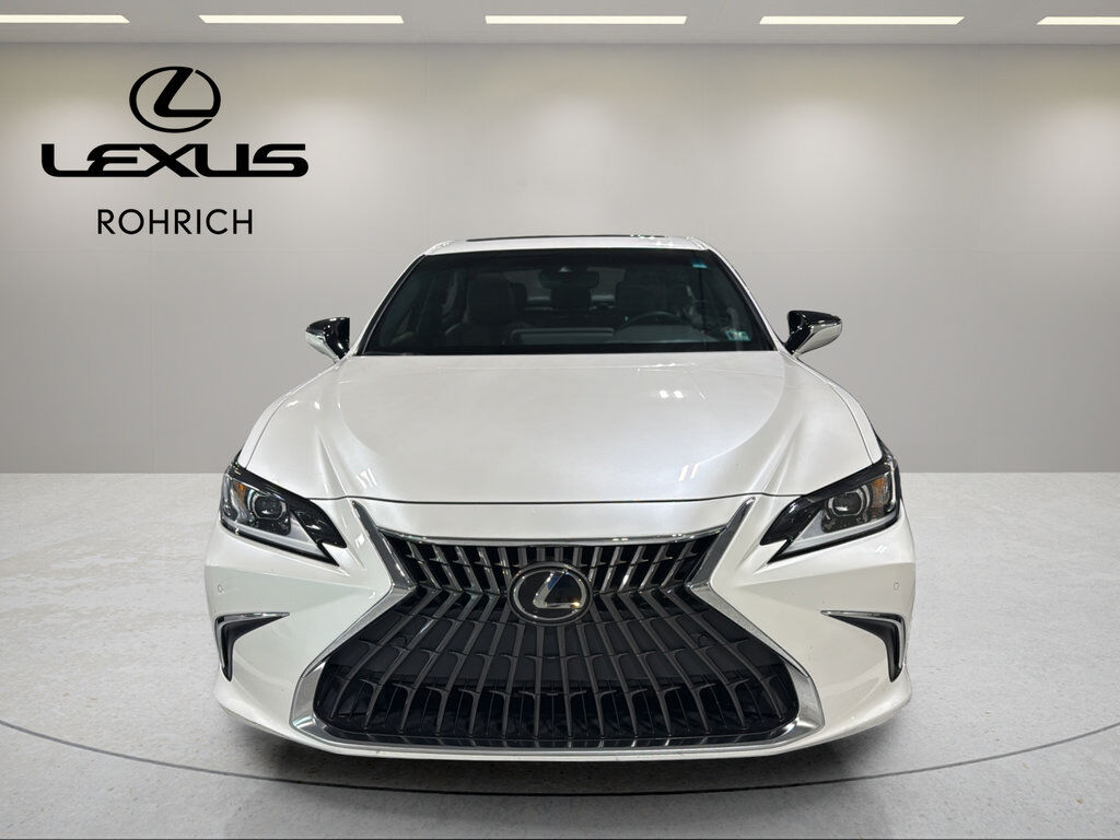 2023 Lexus ES