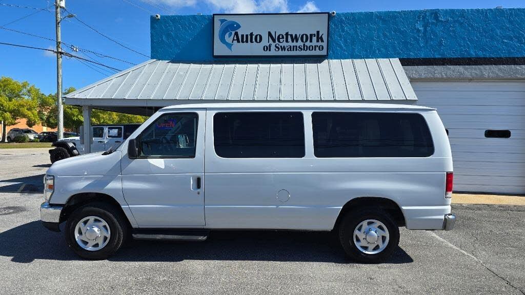 2014 FORD E-150