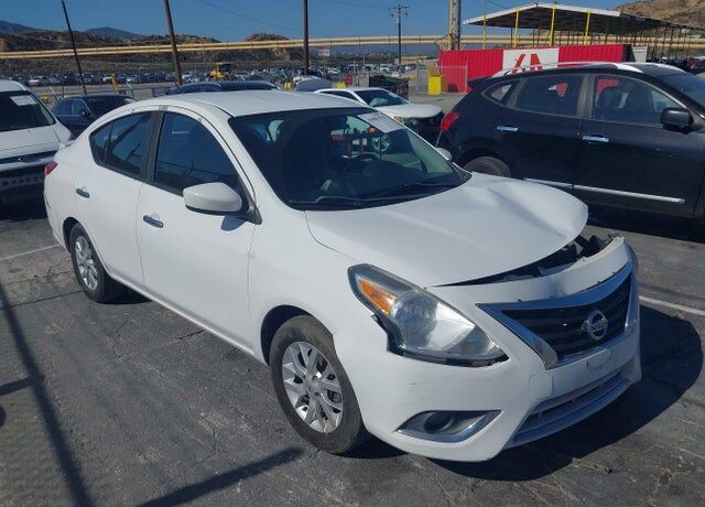 2018 NISSAN Versa