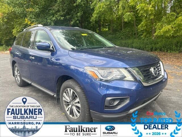 2017 NISSAN Pathfinder