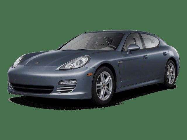 2013 PORSCHE Panamera
