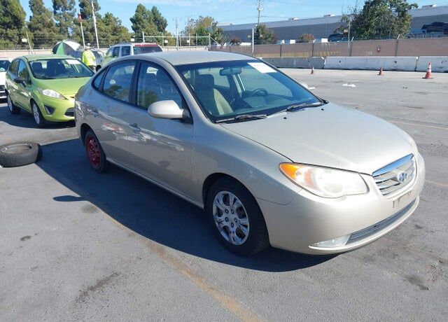 2010 HYUNDAI Elantra