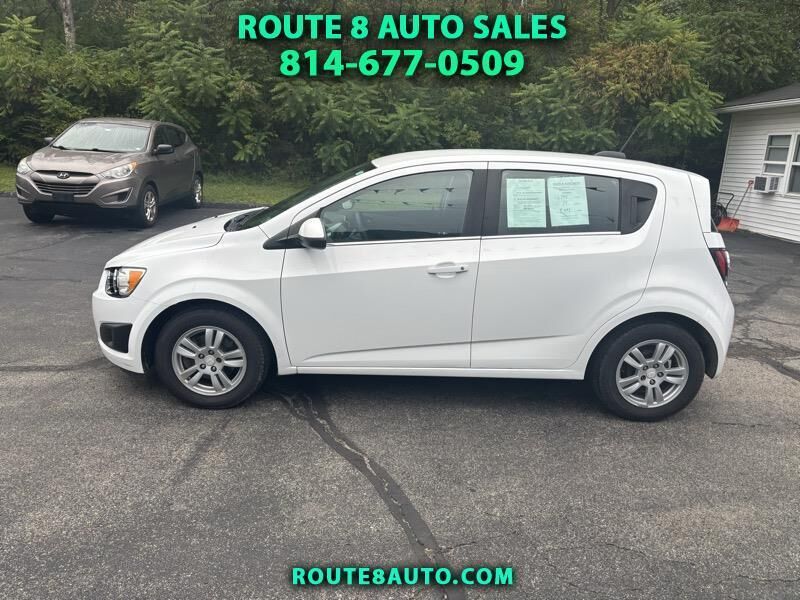 2016 CHEVROLET Sonic