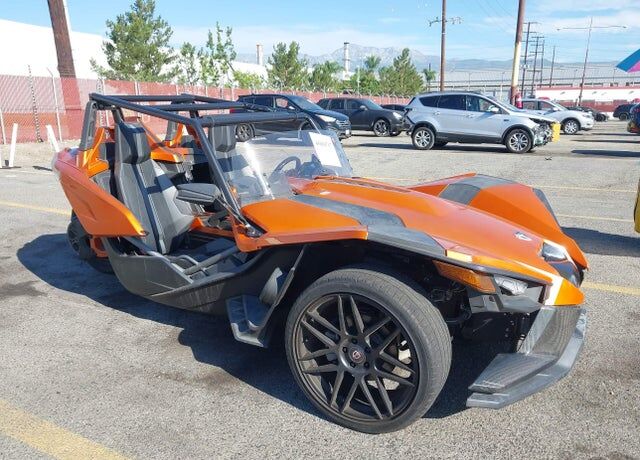 2015 SLINGSHOT Slingshot SL
