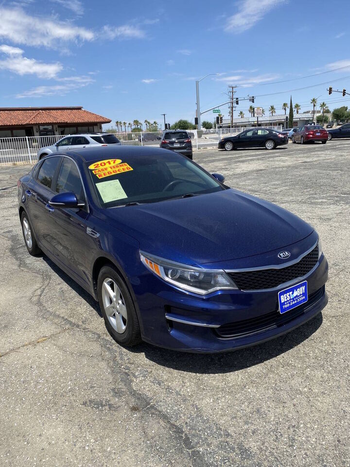 2017 KIA Optima