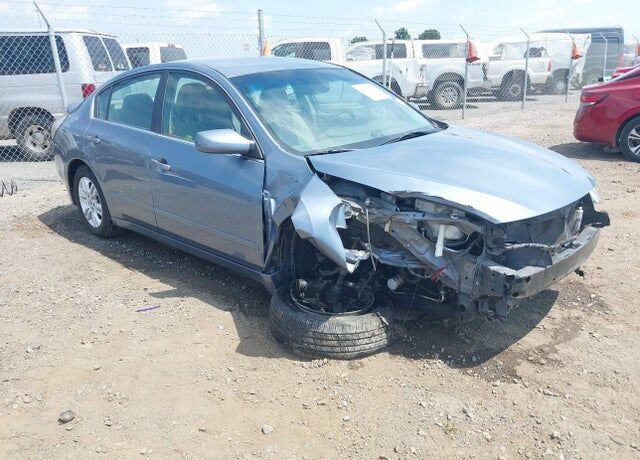 2012 NISSAN Altima