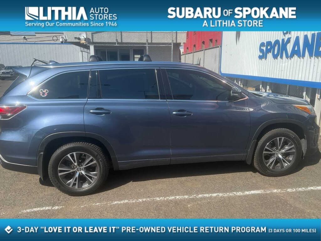 2016 TOYOTA Highlander