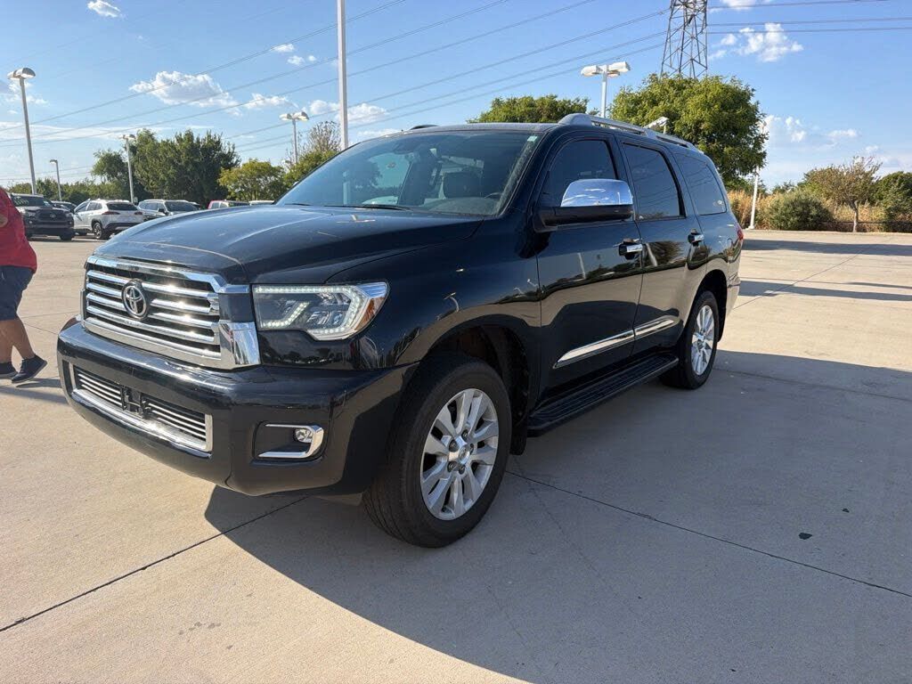 2021 TOYOTA Sequoia