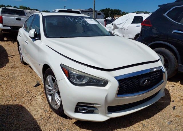 2017 INFINITI Q50
