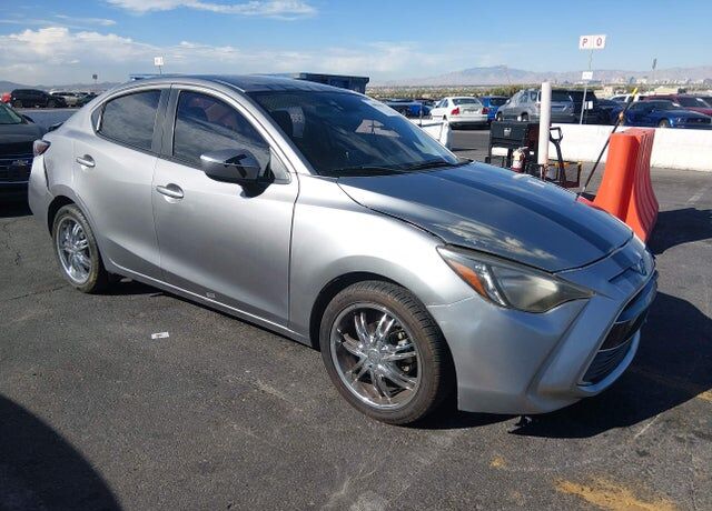 2016 TOYOTA Scion