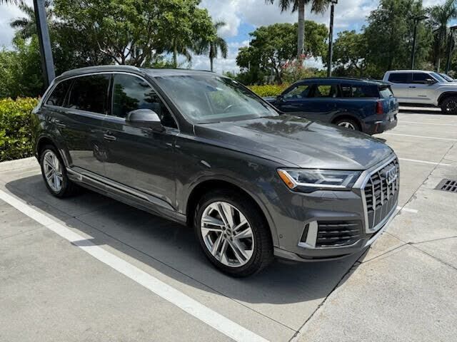 2022 Audi Q7