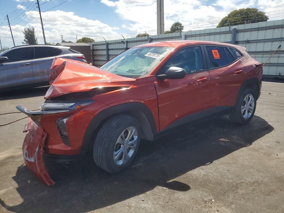 2024 CHEVROLET Trax