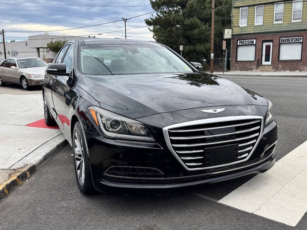 2015 HYUNDAI Genesis