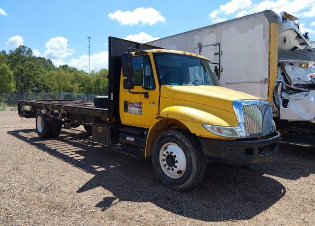 2006 INTERNATIONAL MA025