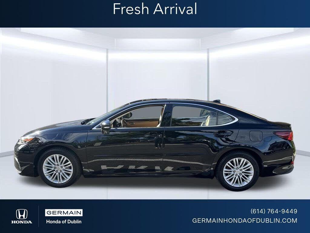 2017 LEXUS ES