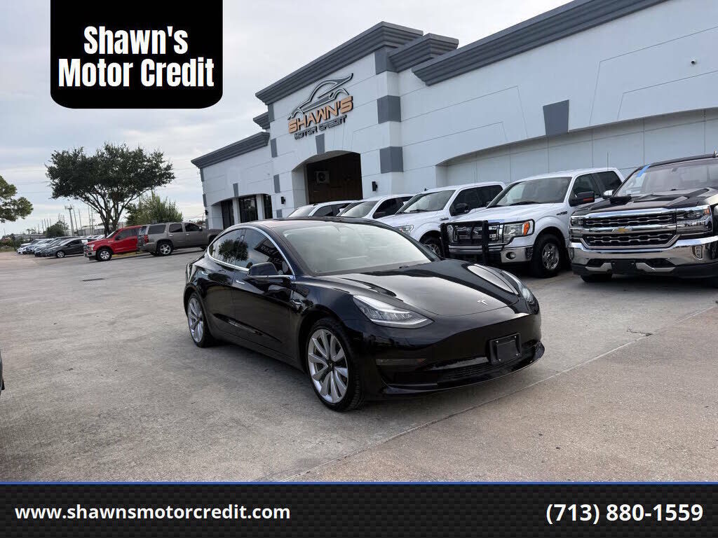 2018 TESLA Model 3
