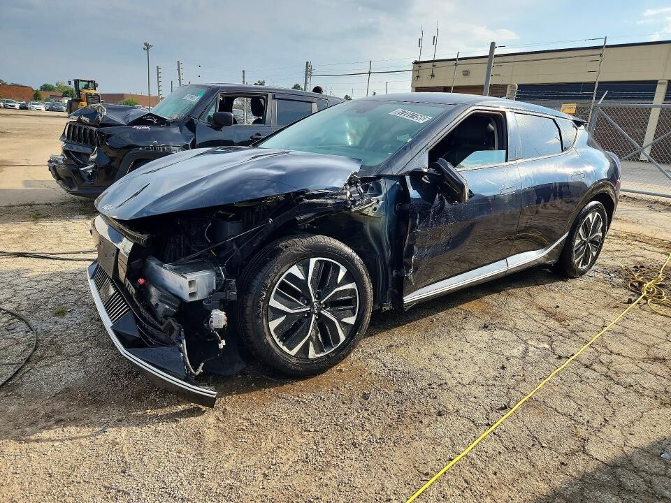 2023 KIA EV6