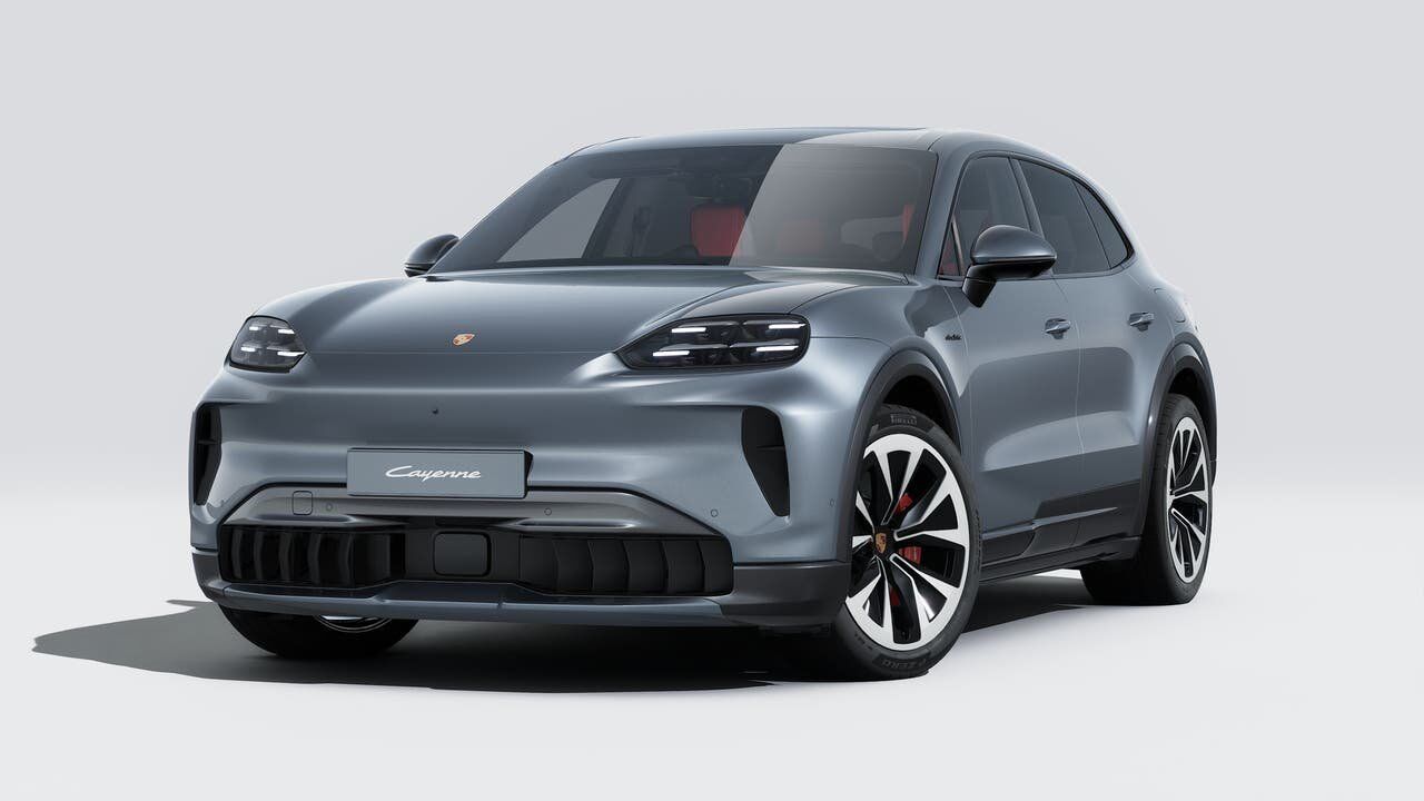 2026 PORSCHE Cayenne