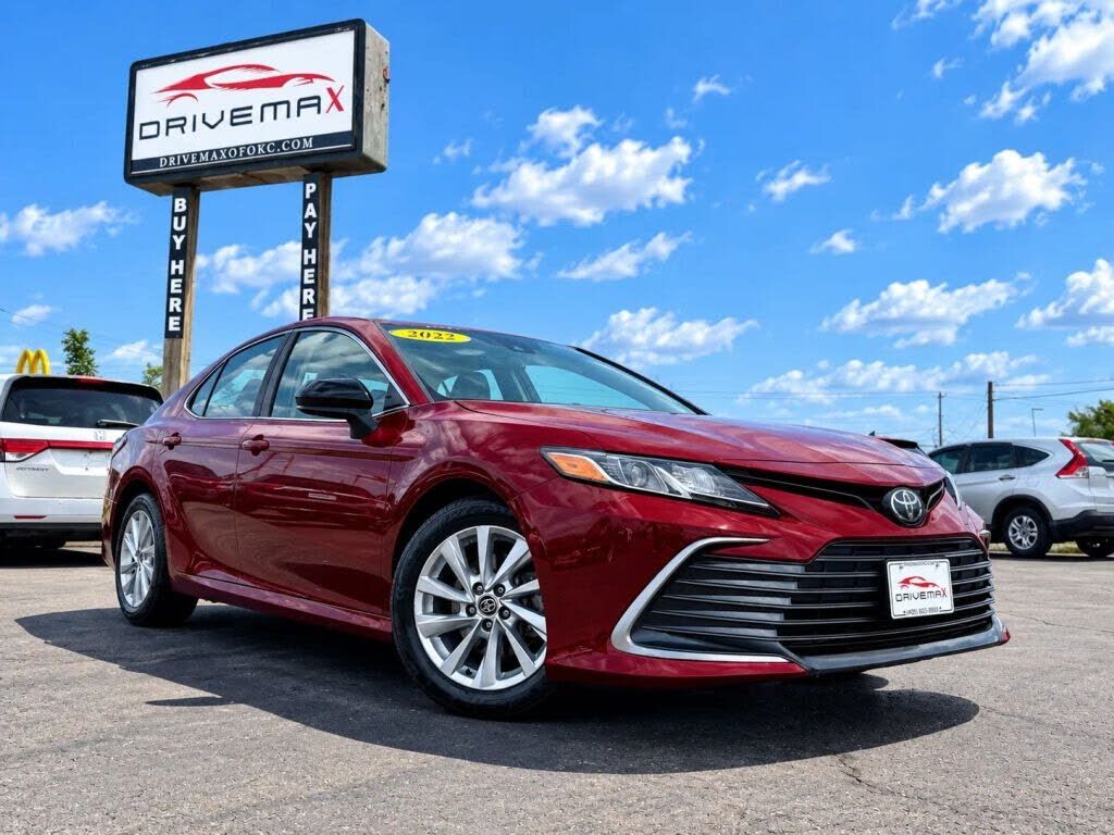 2022 TOYOTA Camry