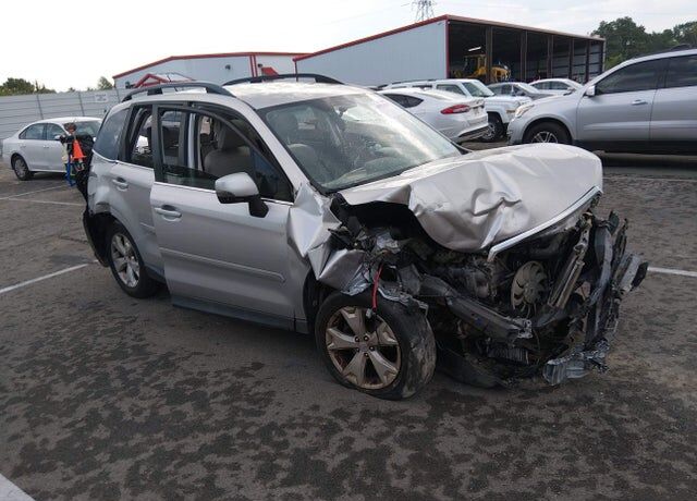 2014 SUBARU Forester