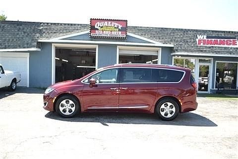 2017 CHRYSLER Pacifica