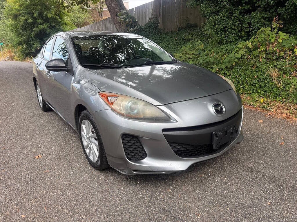 2012 MAZDA Mazda3