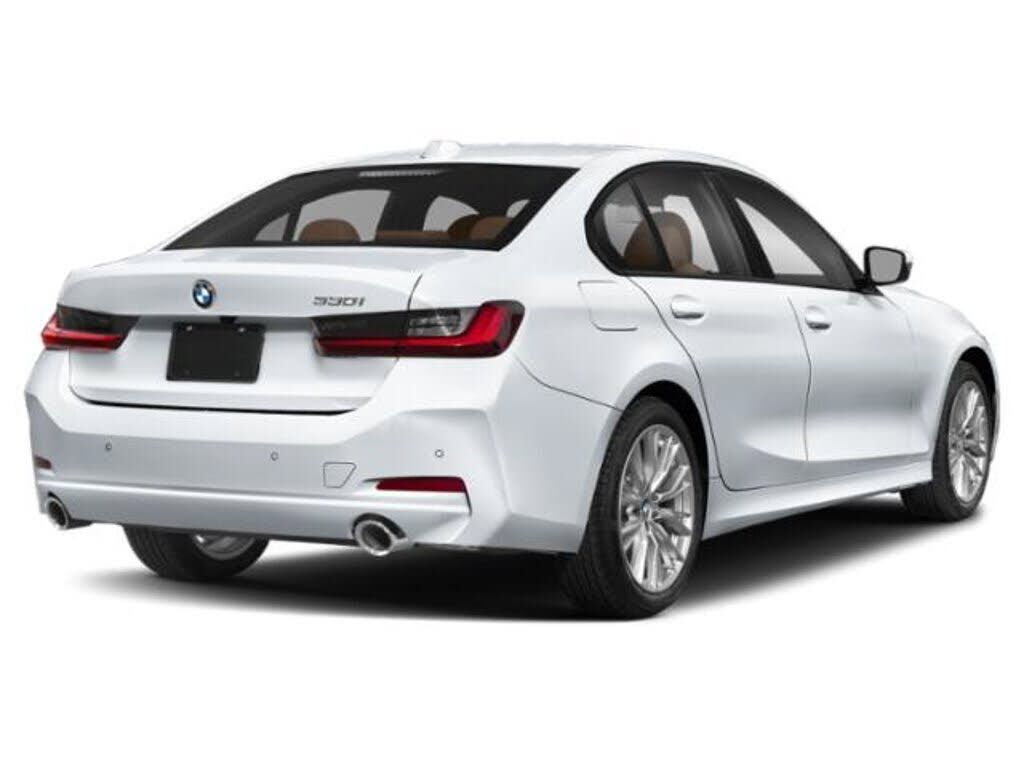 2024 BMW 330i