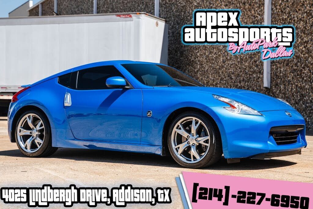 2010 NISSAN 370Z