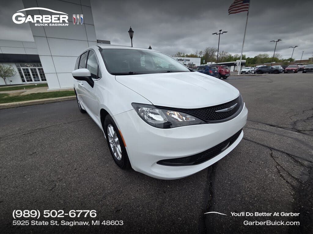 2022 CHRYSLER Pacifica
