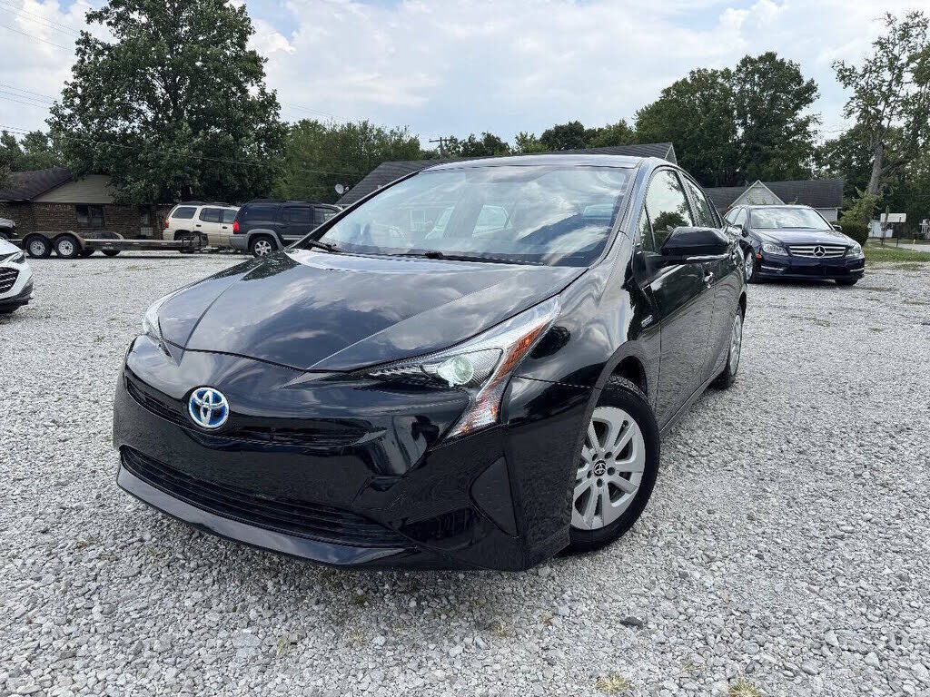 2016 TOYOTA PRIUS