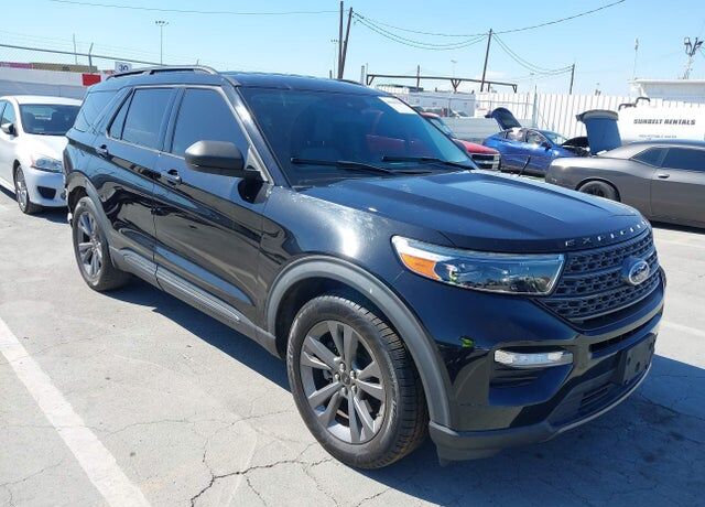 2021 FORD Explorer