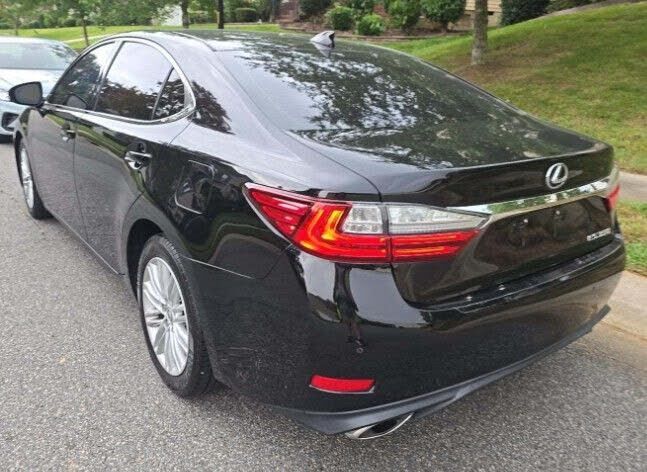 2017 Lexus ES