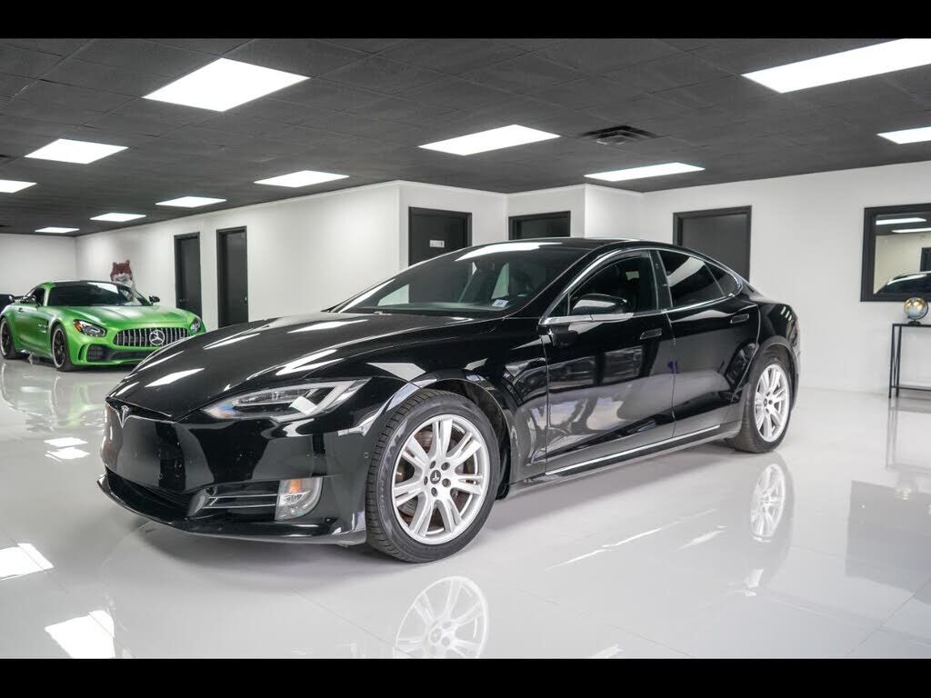 2020 TESLA Model S