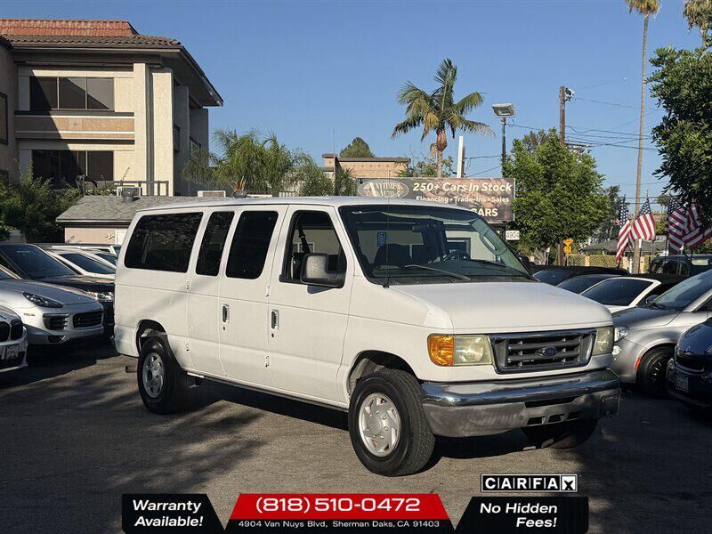 2005 FORD E-350