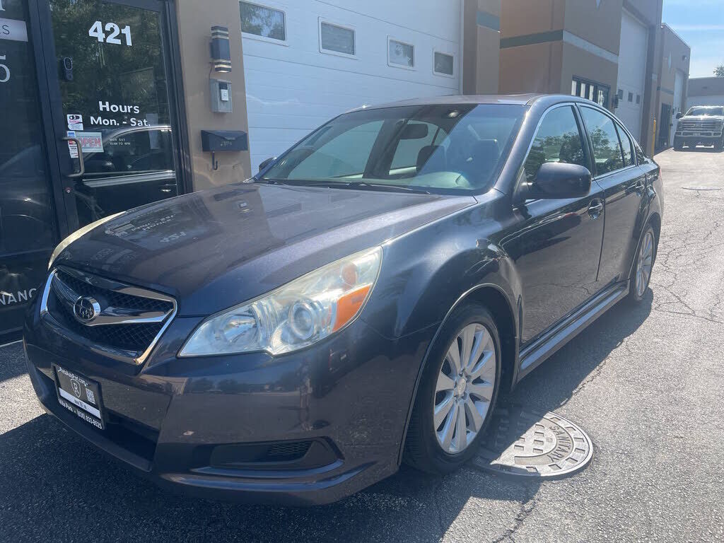 2011 SUBARU Legacy
