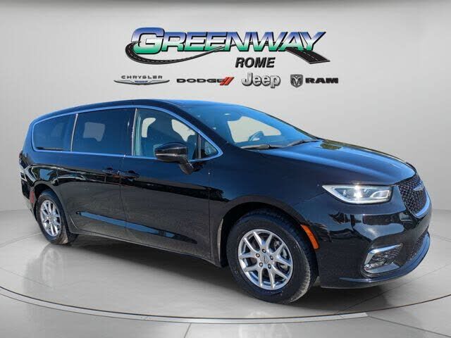 2025 CHRYSLER Pacifica