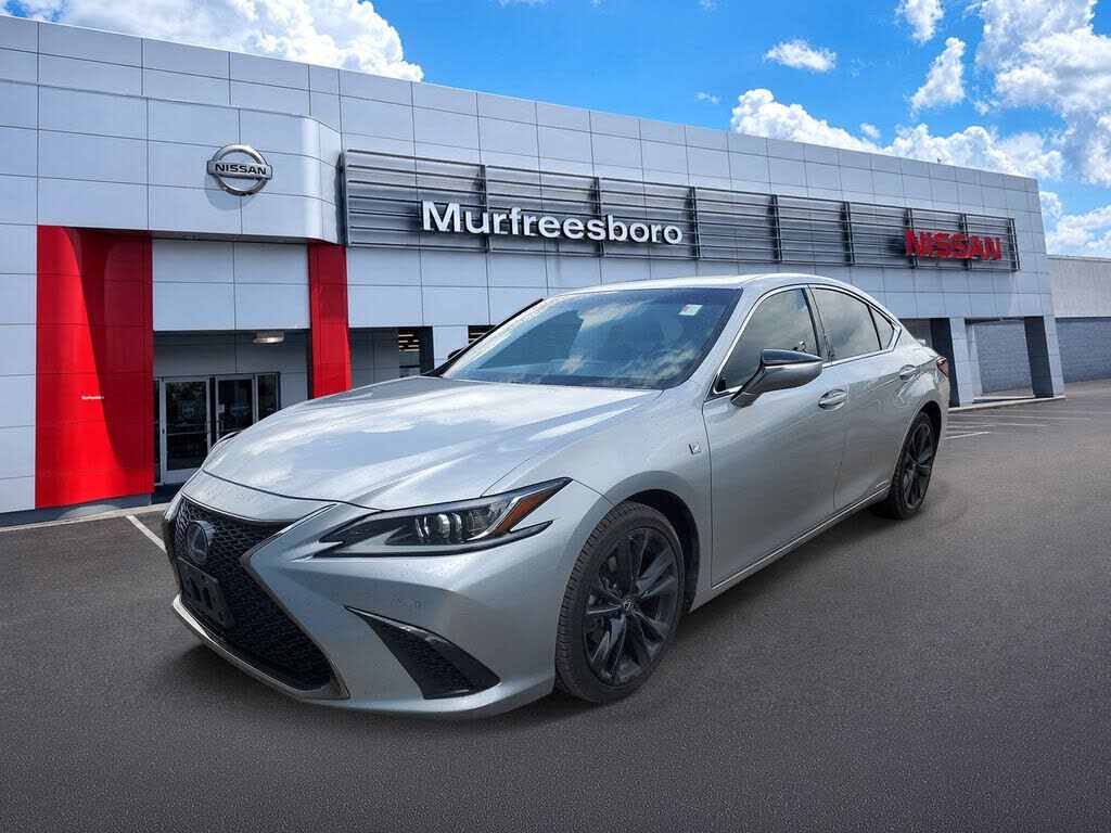 2022 LEXUS ES