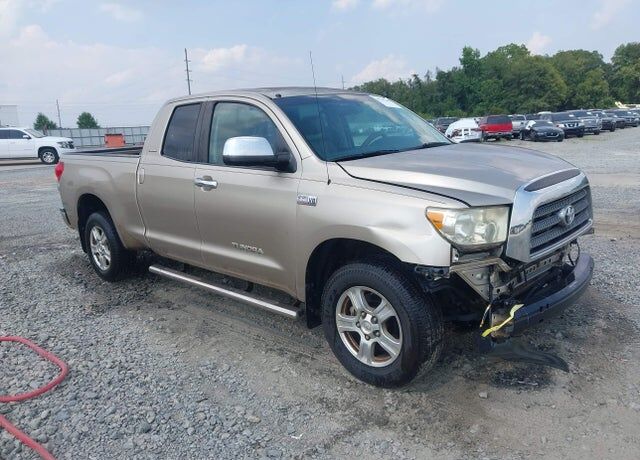 2008 TOYOTA Tundra
