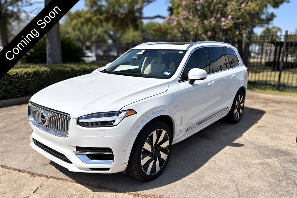 2024 VOLVO XC90