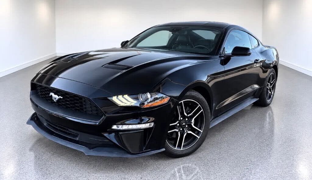 2020 FORD Mustang