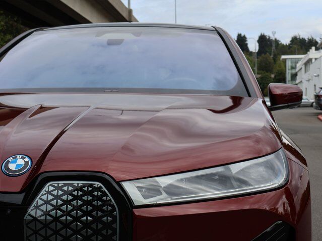 2024 BMW iX